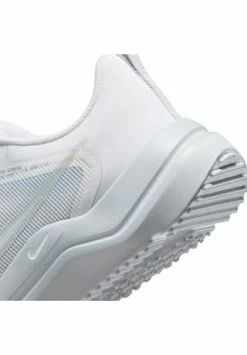 NIKE PERFORMANCE Laufschuhe DOWNSHIFTER 12 Damen White-metallic Silver-pure Platinum 18 NIKE PERFORMANCE Laufschuhe DOWNSHIFTER 12 Damen White-metallic Silver-pure Platinum -Gabor Shop unnamed file 573